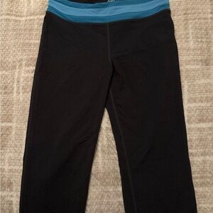 Tuff Athletics Leggings in Black and Teal